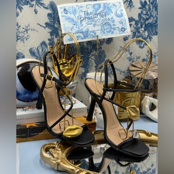 🆕 GIANNI BINI 🧿 NWOB Carletta Lip Ornamented Sandals, Black Leather, Sz 7 - Picture 2 of 16